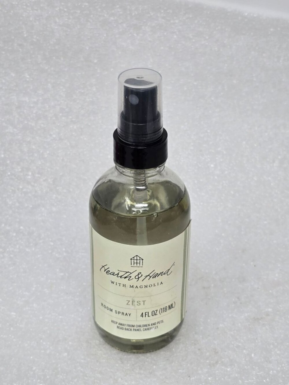 Hearth & Hand With Magnolia Zest Room Spray 4 Fl Oz